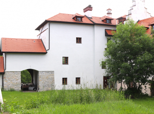 Renesančný kaštieľ, Skýcov