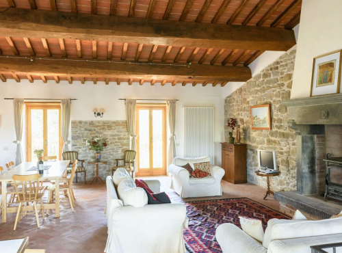 For sale: Picturesque villa in Tuscany, Italy - Caprese Michelangelo