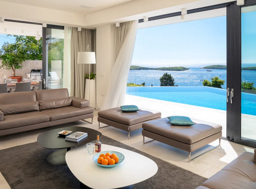 For sale: Villa Emporia - Hvar, Croatia