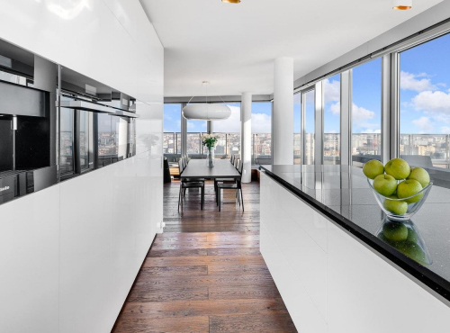 Designer penthouse with studio, BA III – Nové Mesto