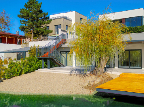 Moderný dom s privátnou plážou, Dunajská Lužná – Malé Košariská
