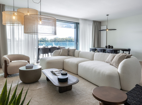 Sunny apartment in Eurovea Riverside with Danube Views, BA I – Old Town