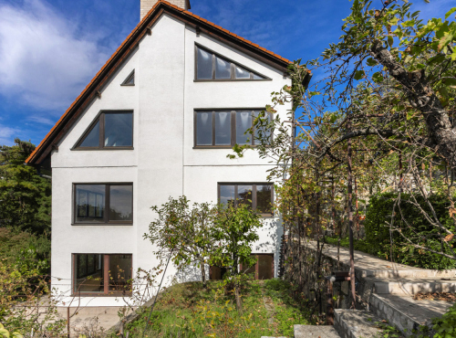 Veľkometrážna vila na Šulekovej, BA I – Staré Mesto
