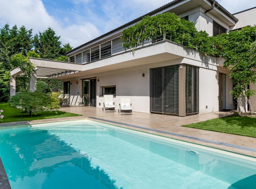 Family house in the greenery of Staré Grunty, BA IV - Karlova Ves